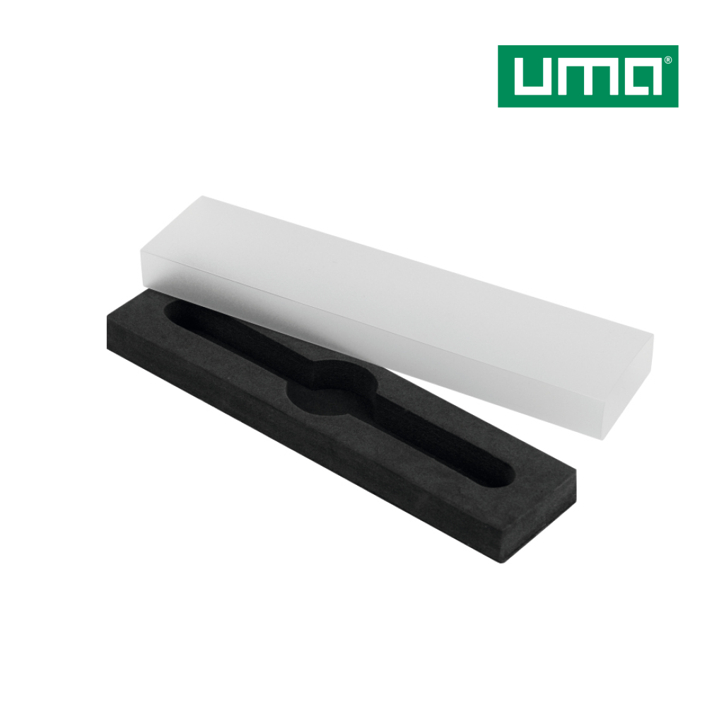 UMA ETUI – Schwarz