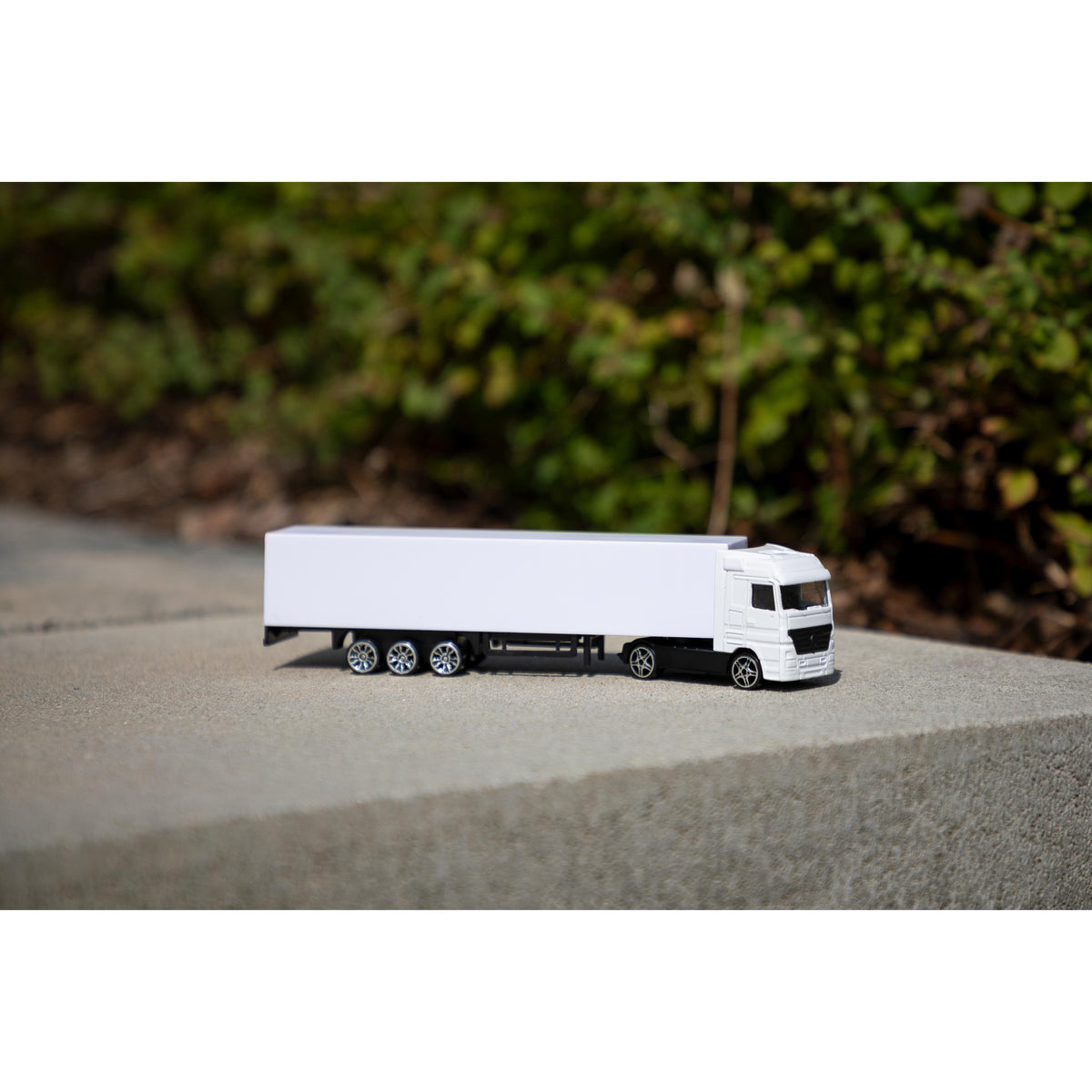 Miniatur-Fahrzeug „Truck“ als Werbeartikel mit Logo
