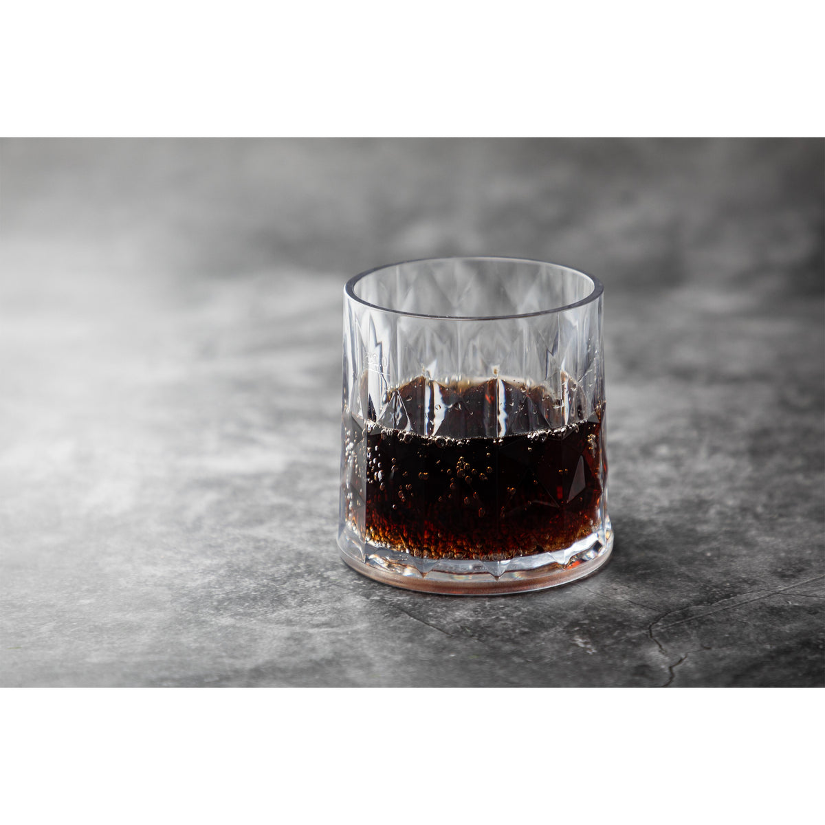Tritanglas „Tumbler“, TRIVEO als Werbeartikel mit Logo