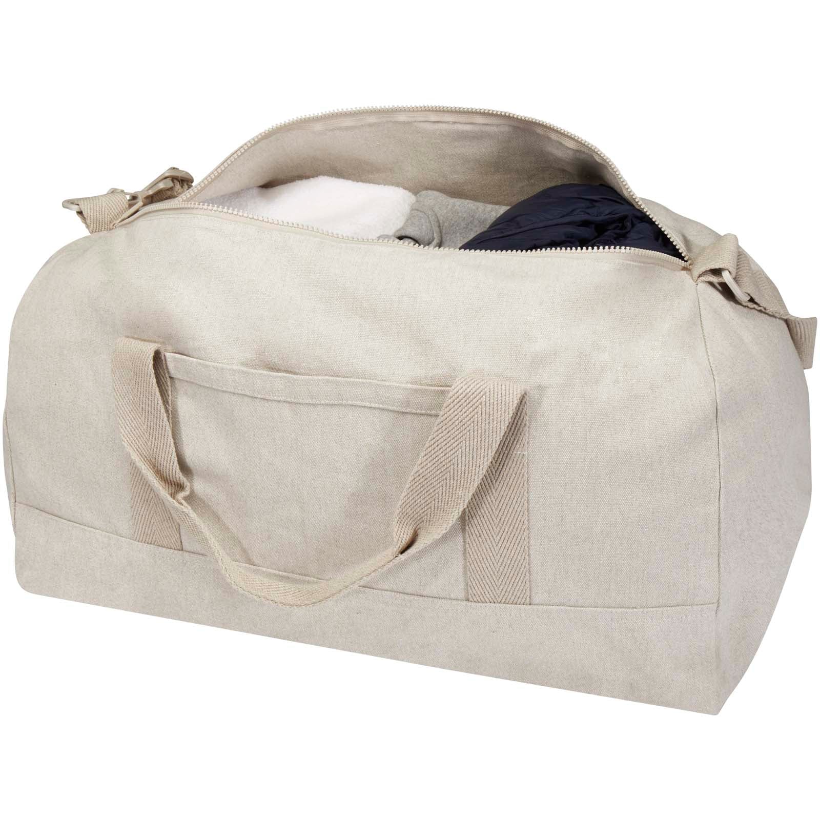 Trace 500 g/m² Aware™ recycelte Reisetasche 50 L