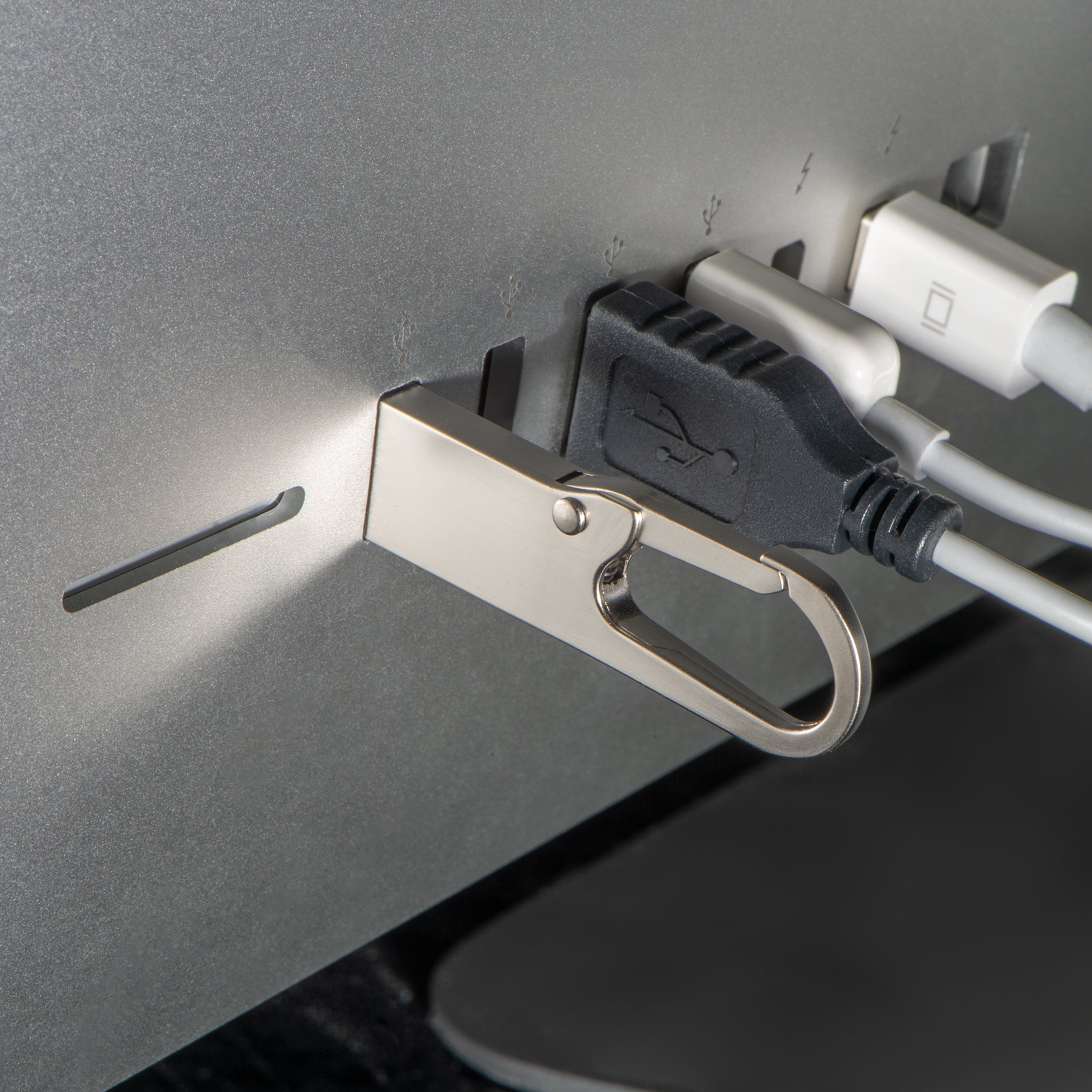 USB-Stick Metall mit Karabinerhaken 8 GB DONALD