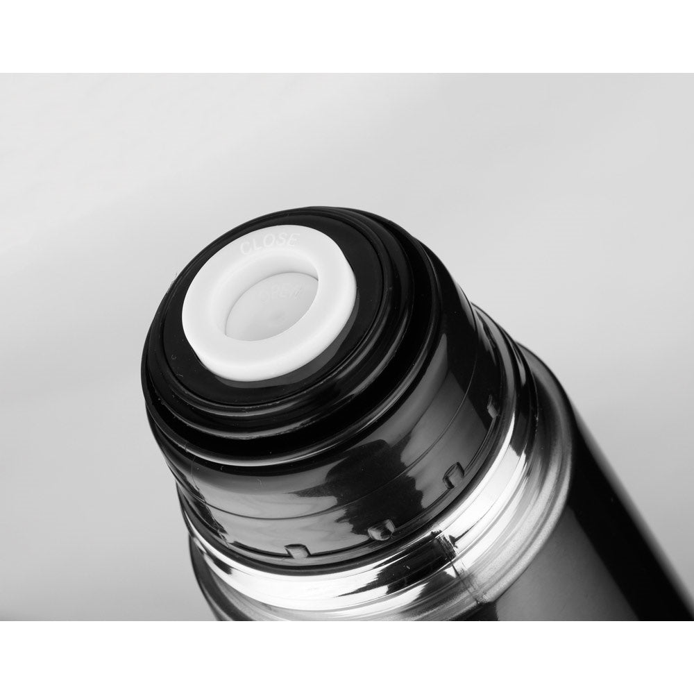 HEAT. Thermoskanne aus Edelstahl 750 mL – zusätzliche Ansicht