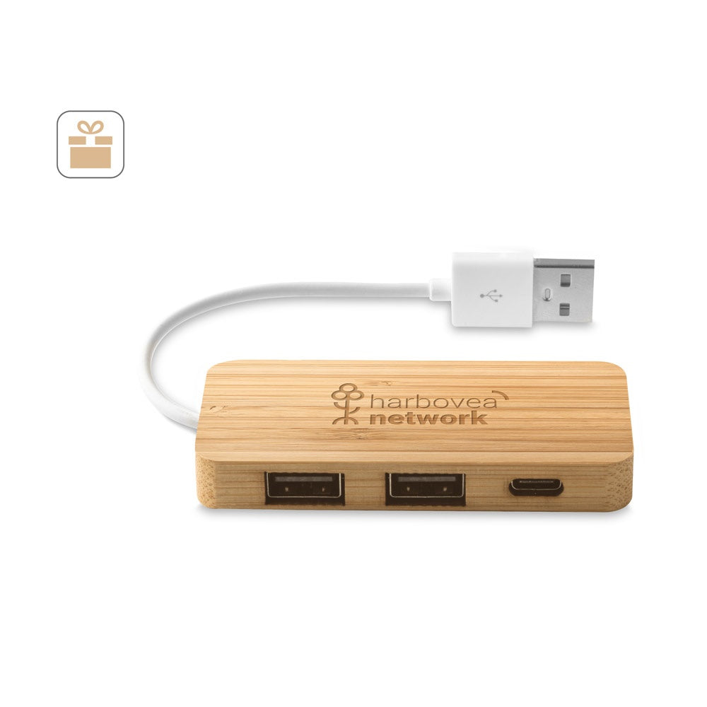 MOSER. HUB mit 2 USB-A und 1 USB-C Anschluss aus Bambus