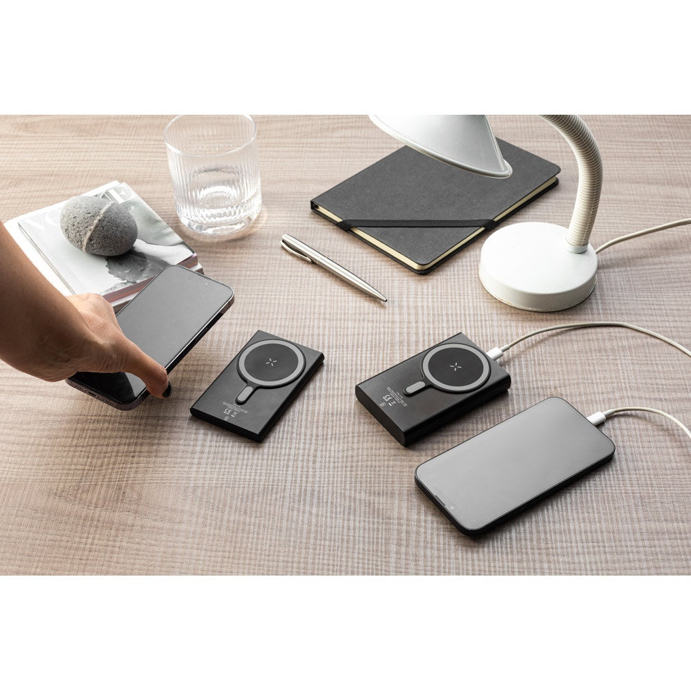 WRIGHT 10. Magnetische Powerbank mit Schnellladefunktion aus recyceltem Aluminium und recyceltem ABS, 10'000 mAh – zusätzliche Ansicht
