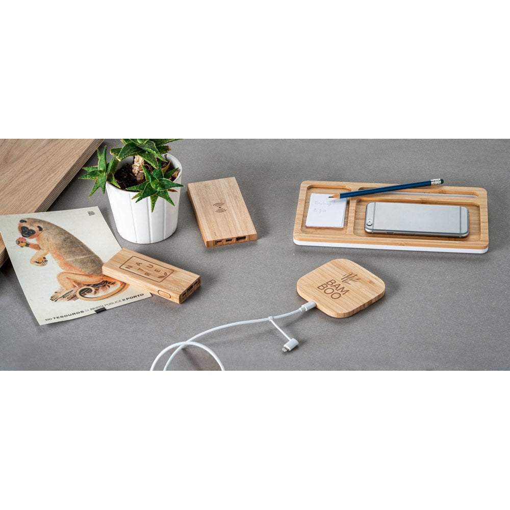 FITCH. Powerbank 5'000 mAh mit 5W wireless Ladegerät aus Bambus – zusätzliche Ansicht