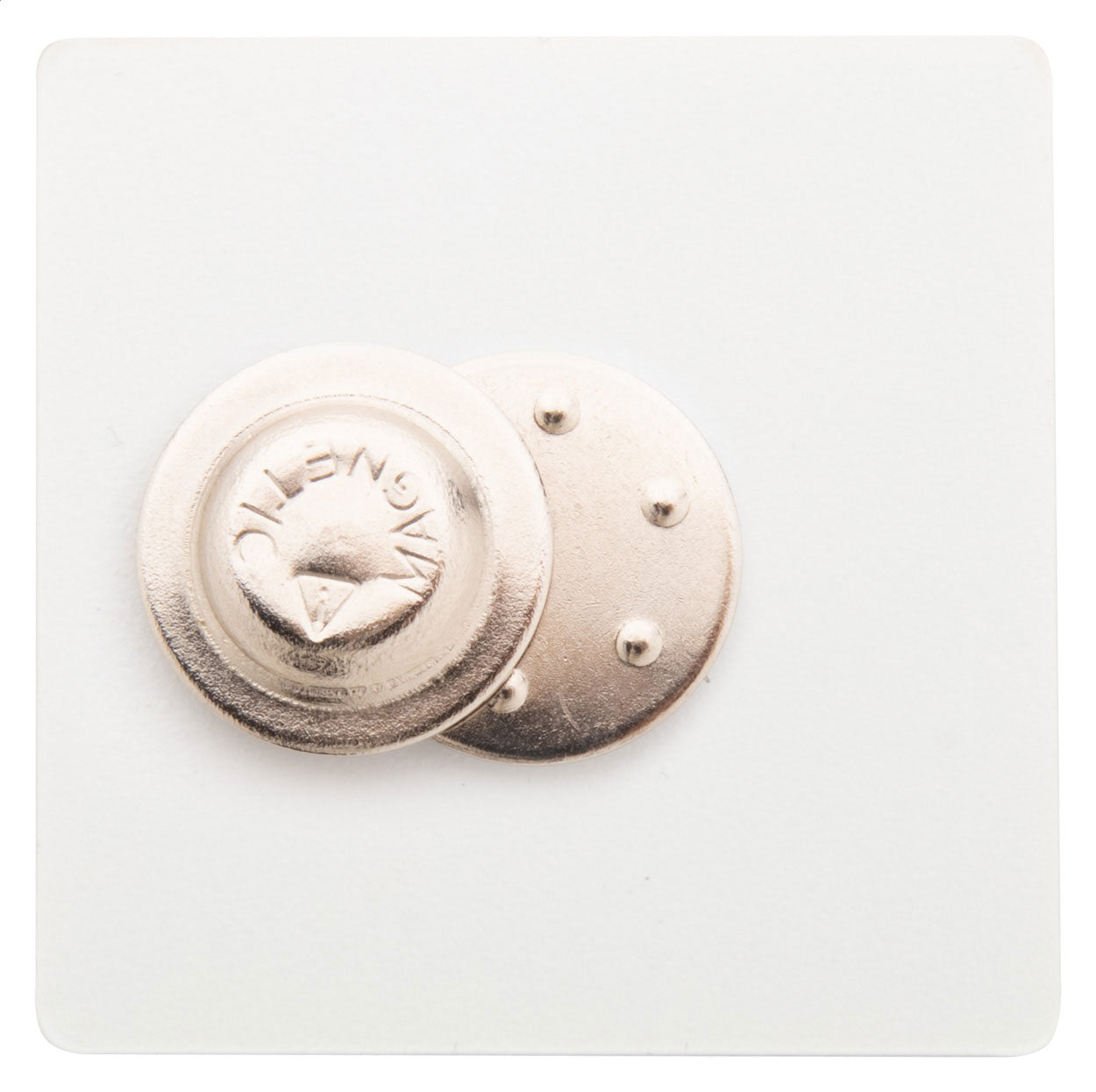 DomeBadge Anstecker mit Magnetbefestigung