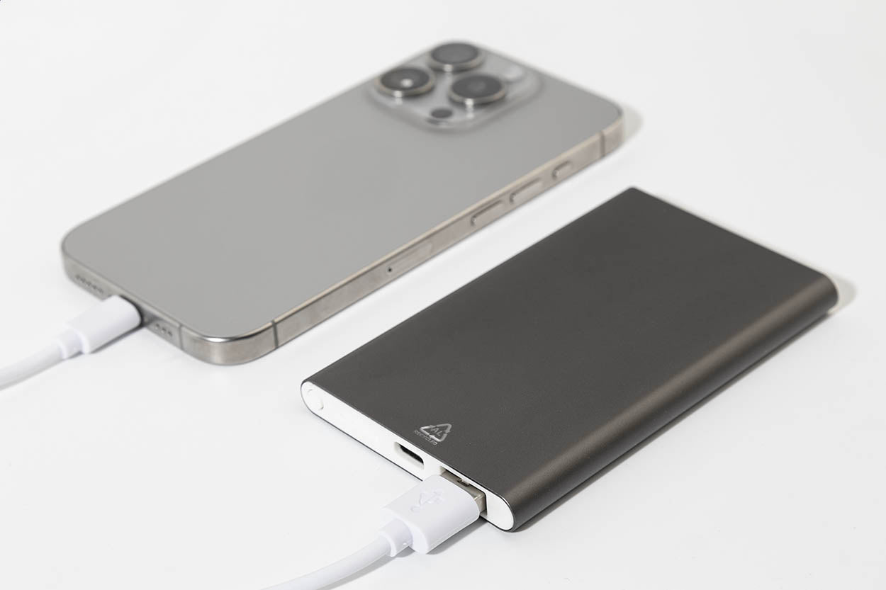 RaluFour Powerbank