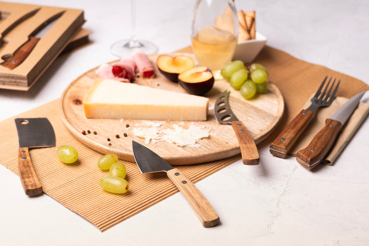 Fontina Käsemesserset