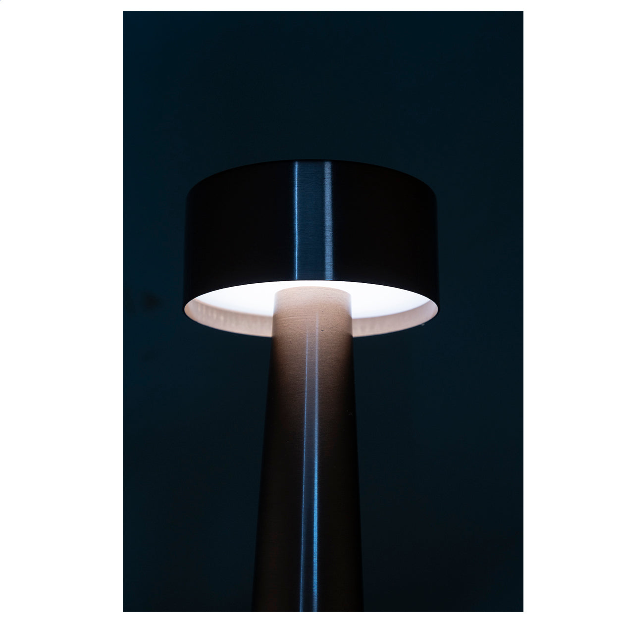 Flanagan Oro Tischlampe