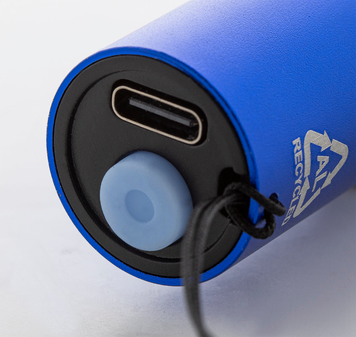 Chargelight Tone wiederaufladbare Taschenlampe aus recyceltem Aluminium