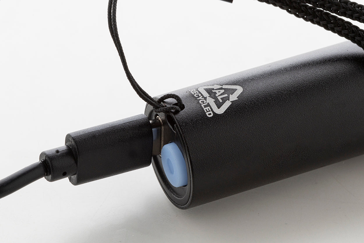 Chargelight Tone wiederaufladbare Taschenlampe aus recyceltem Aluminium