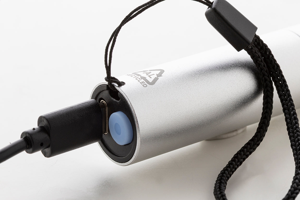 Chargelight Tone wiederaufladbare Taschenlampe aus recyceltem Aluminium
