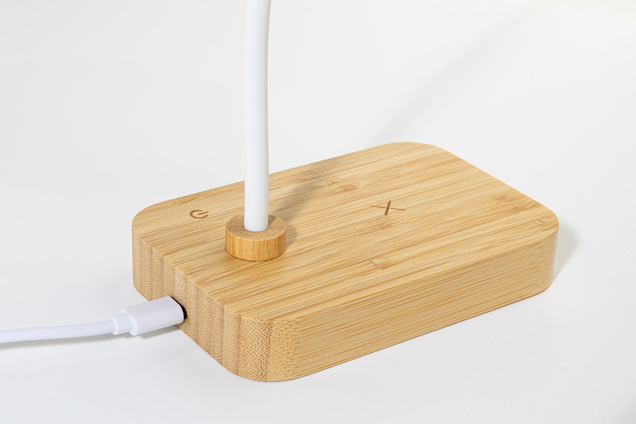 VoltGlow Multifunktionale Schreibtischlampe