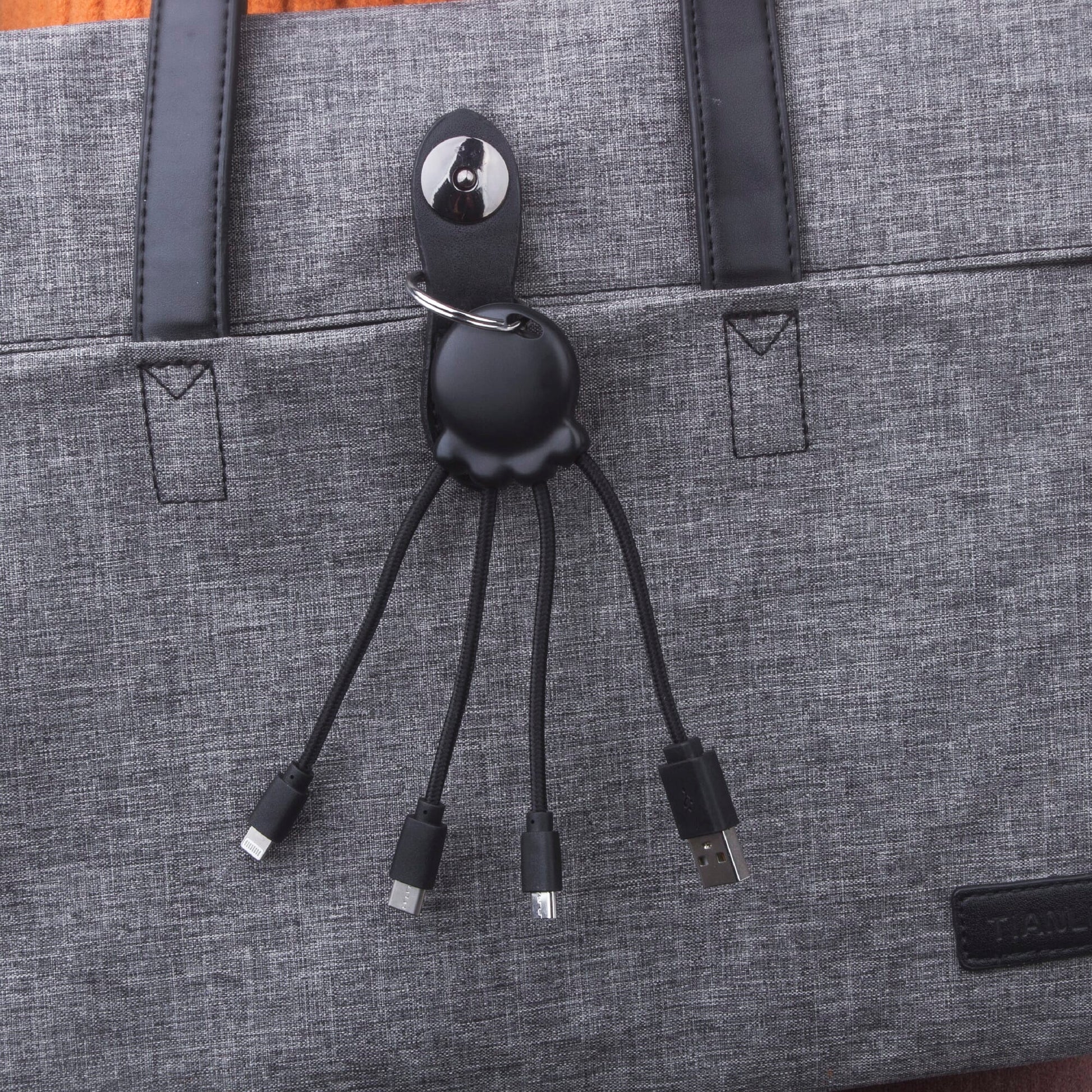 2087 | Xoopar Octopus Charging cable