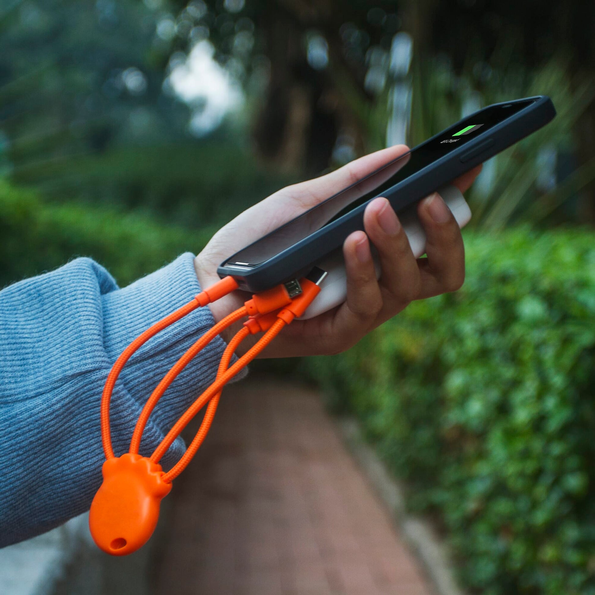 2087 | Xoopar Octopus Charging cable