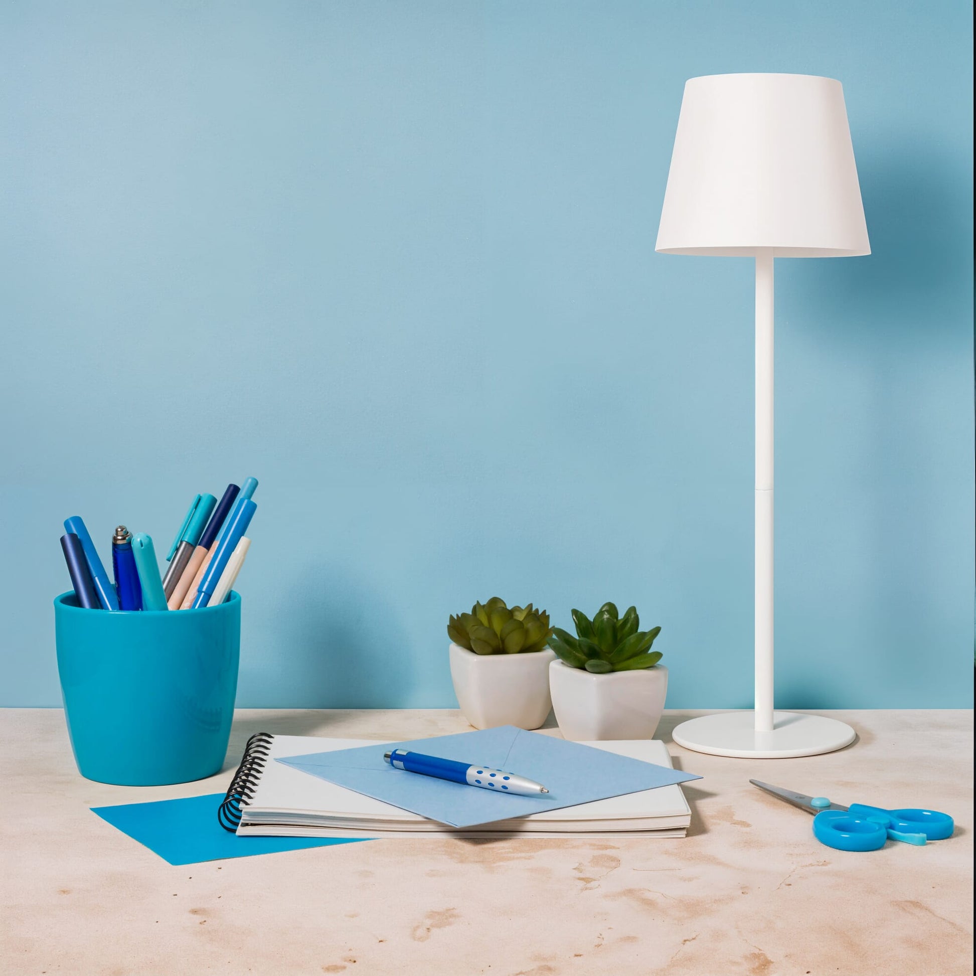 Wiederaufladbare Tischlampe