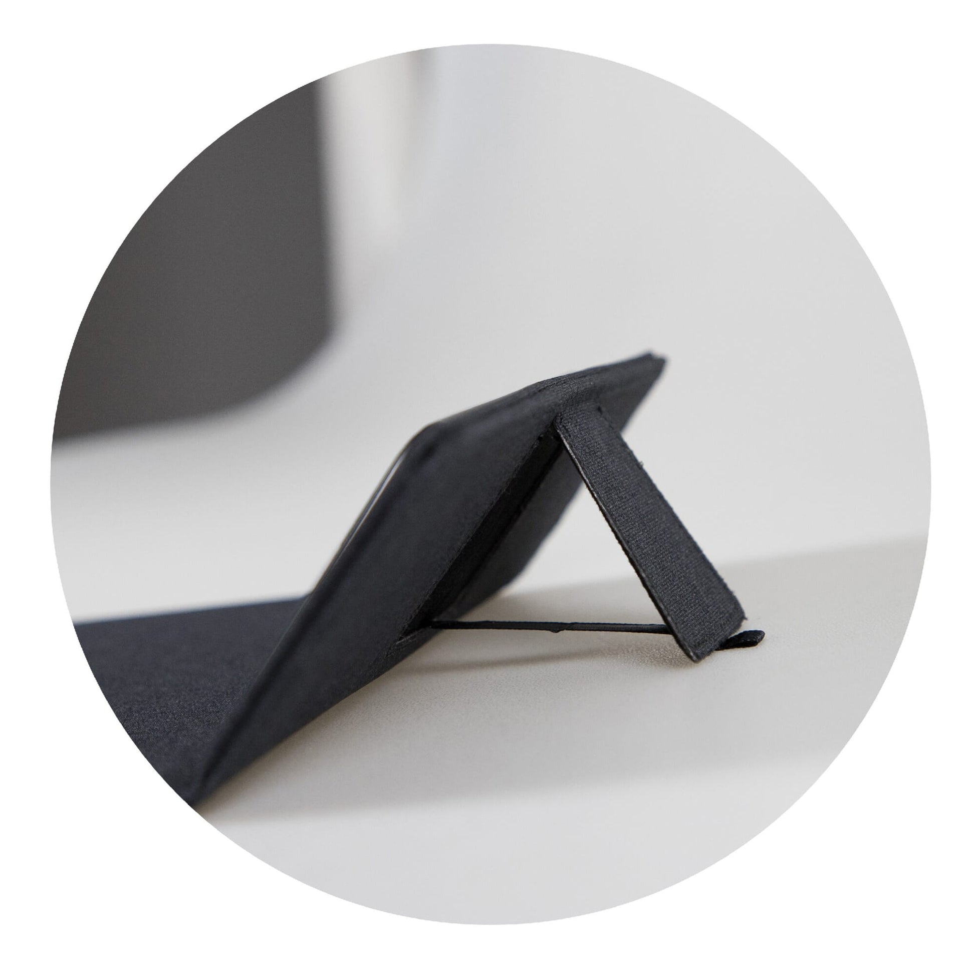 Mousepad inkl. kabelloser Ladestation ( 5W )