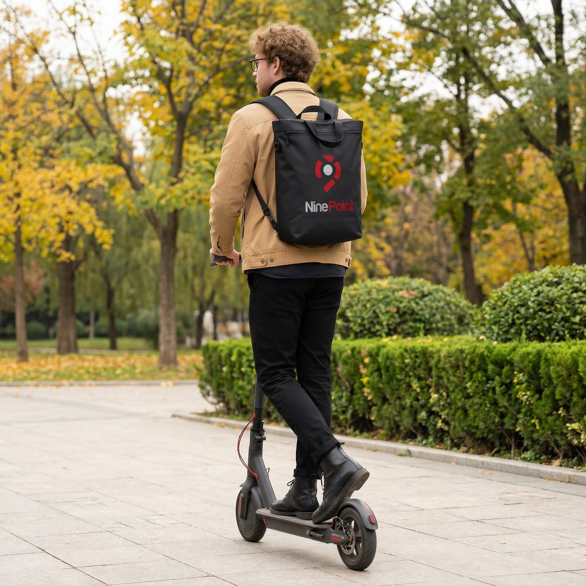 PU Kiew Laptop-Rucksack 28 x 42 x 12,5 cm