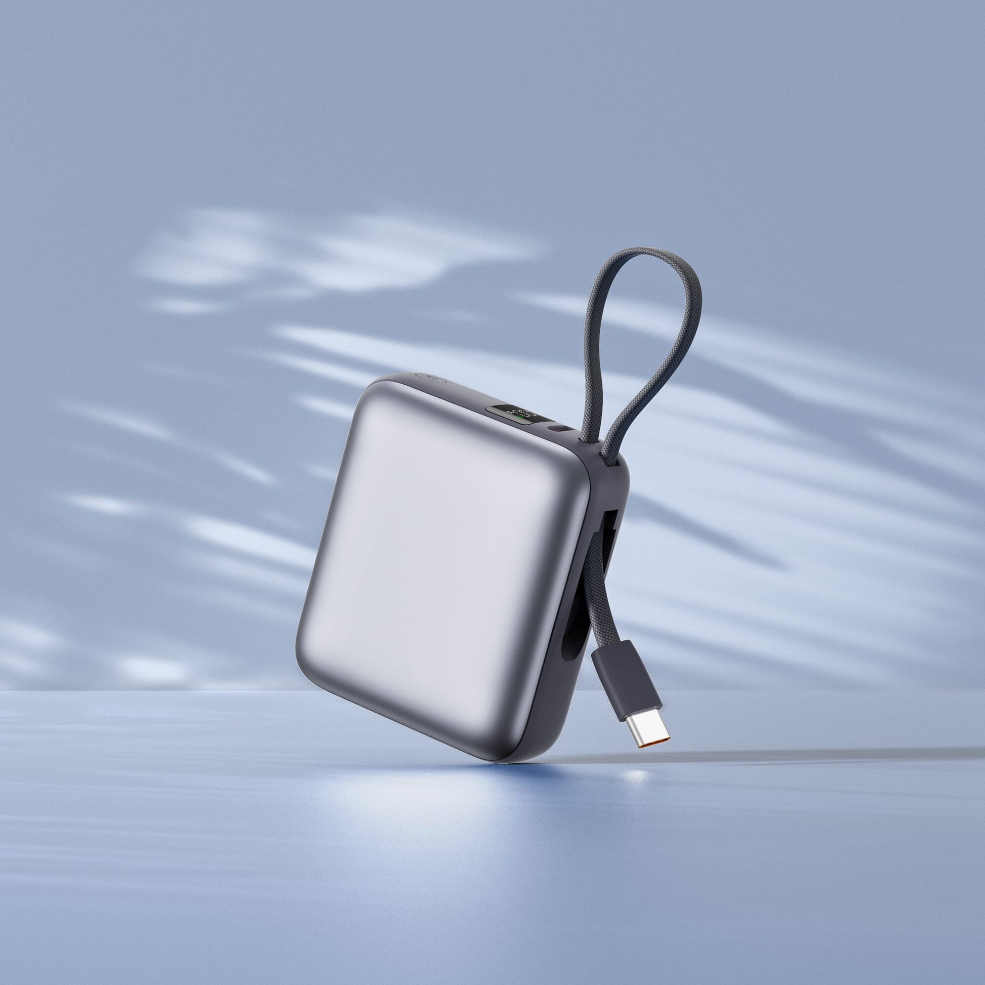 Nova Powerbank 22,5 W Power Delivery mit integrierten Kabeln 10.000 mAh