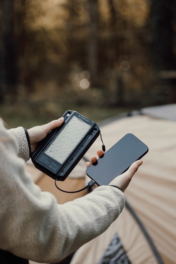 Nordic Drift Titan 10.000mAh Solar Powerbank with 3 Panels – Ansicht 7