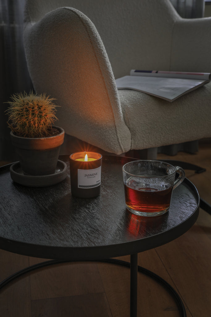 Ukiyo kleine parfümierte Kerze im Glas – Ansicht 8