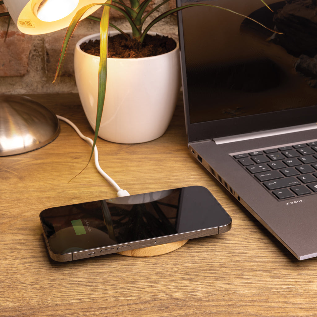 15W Bambus Wireless Charger – Ansicht 3