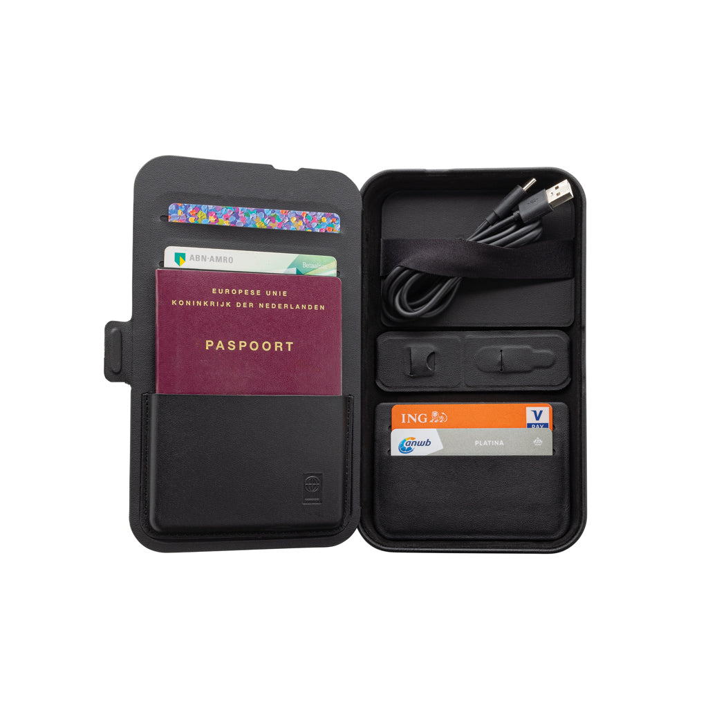 Swiss Peak Travel-Case aus RCS rec. PU mit 3-in-1-Charger – Ansicht 4