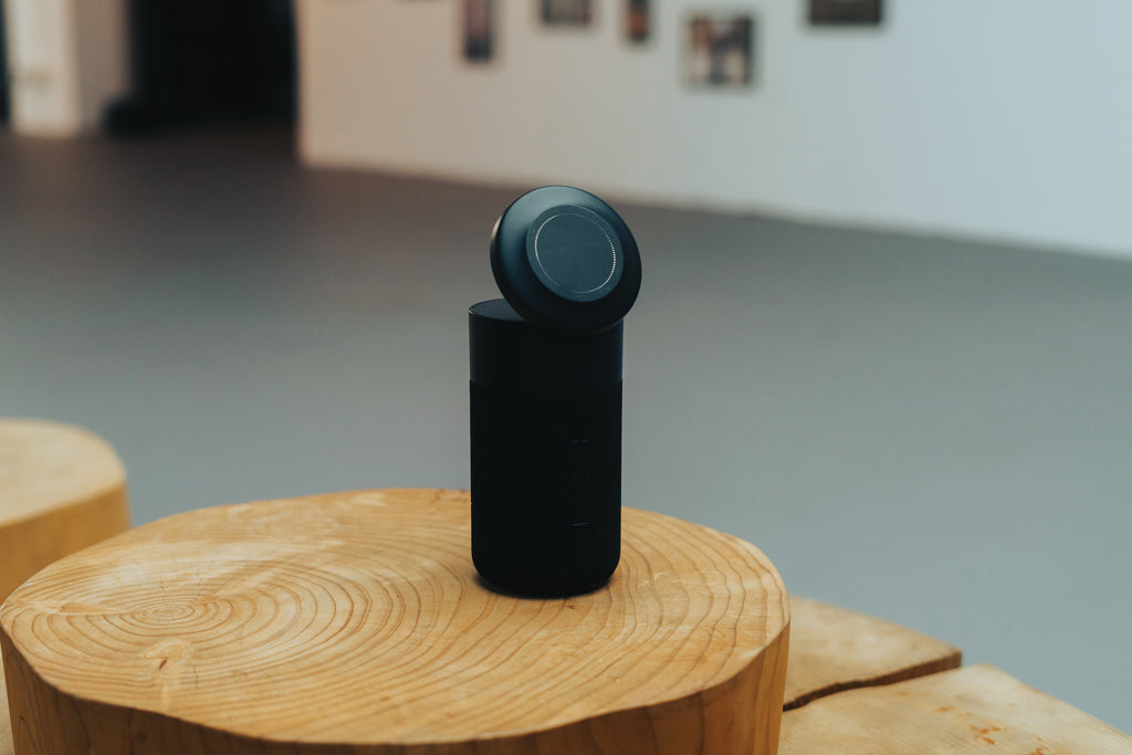 Urban Vitamin Anaheim RCS recycelter 10W Speaker,15W Charger als Werbeartikel mit Logo