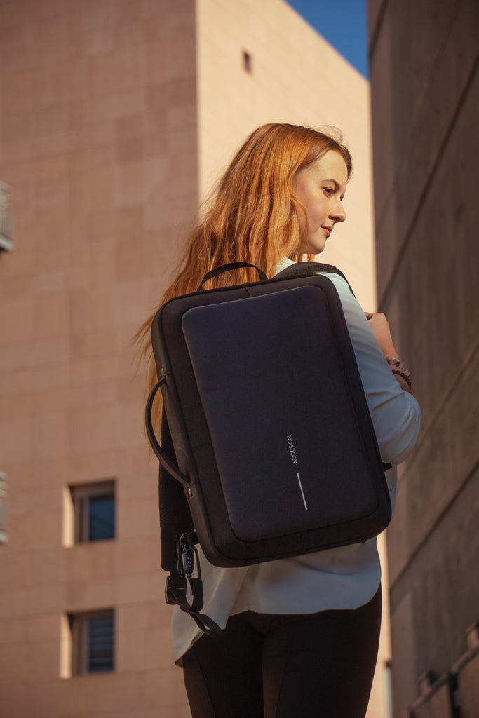 Bobby Bizz 2.0 Anti-Diebstahl Rucksack & Aktentasche als Werbeartikel mit Logo