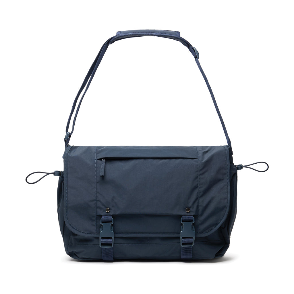 KENTO URBAN 15,6' Messenger aus RCS recyceltem Nylon – Ansicht 3