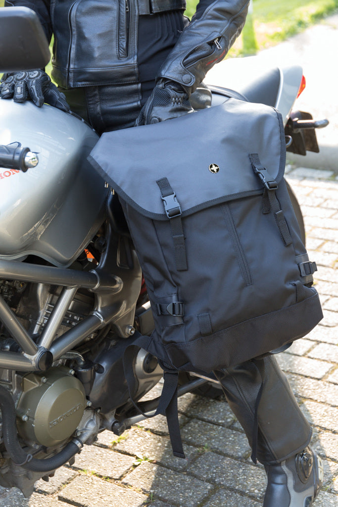 Swiss Peak 17” Outdoor Laptop Rucksack – Ansicht 8