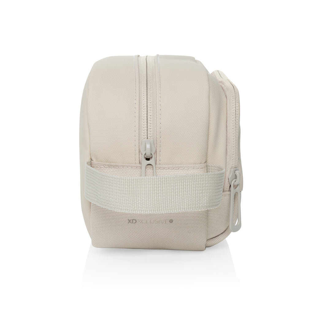 Armond AWARE™ RPET Kosmetiktasche – Ansicht 6