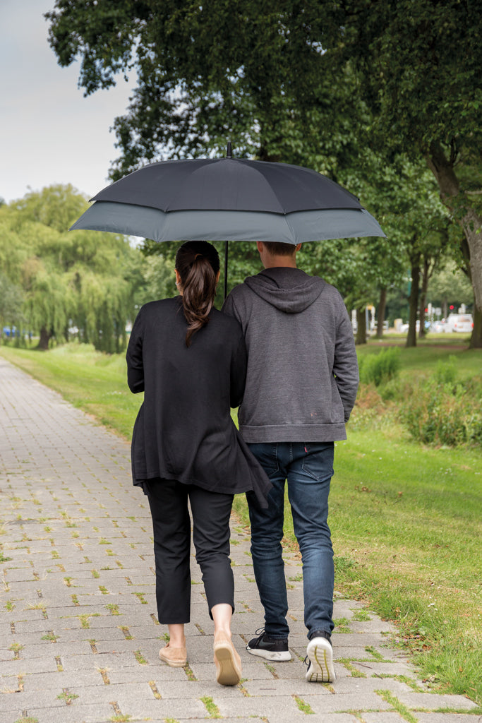 Swiss Peak AWARE™ 23' bis 27' erweiterbarer Regenschirm – Ansicht 7