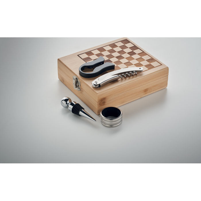 CHESSET Weinset mit Schachspiel