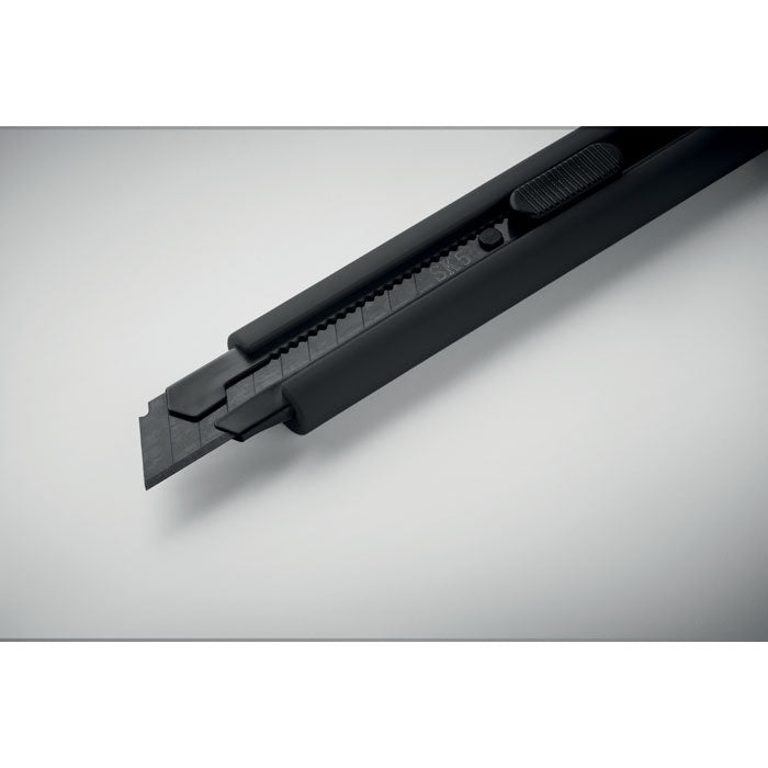 BLADE + Einziehbares Cuttermesser