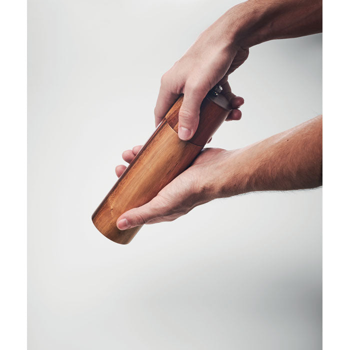 TUCCO Pfeffermühle Akazienholz