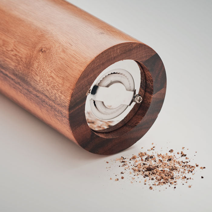 TUCCO Pfeffermühle Akazienholz