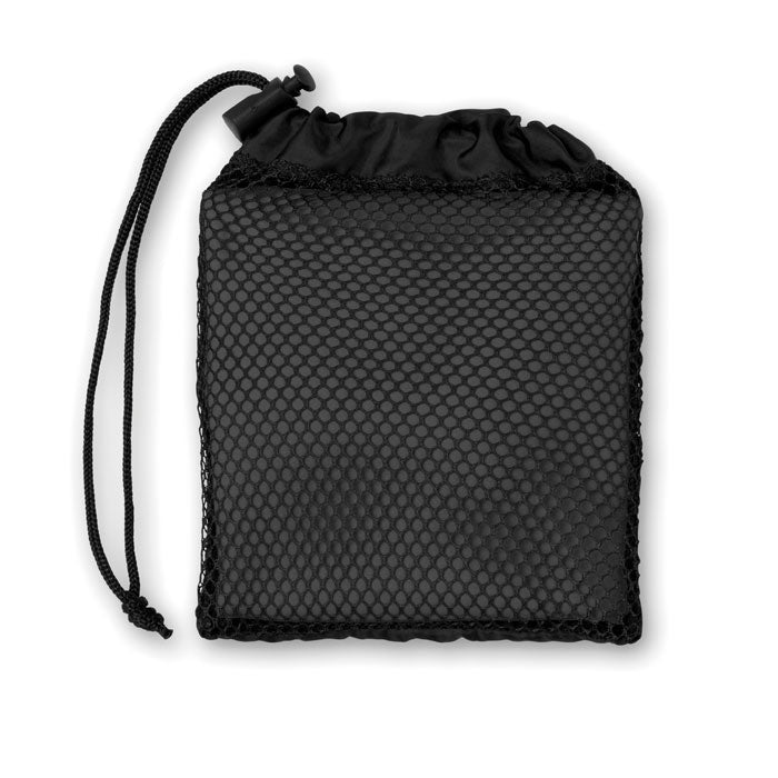 TUKO Sporthandtuch in Tasche – Schwarz