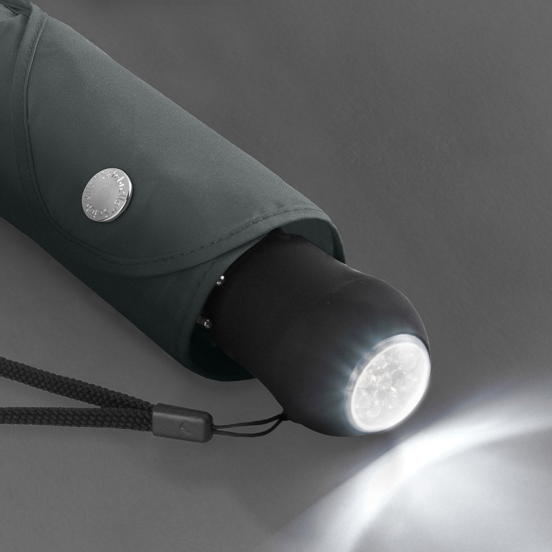 Taschenschirm Safebrella® LED-Lampe - Taschenschirm mit Logo, Bild 13